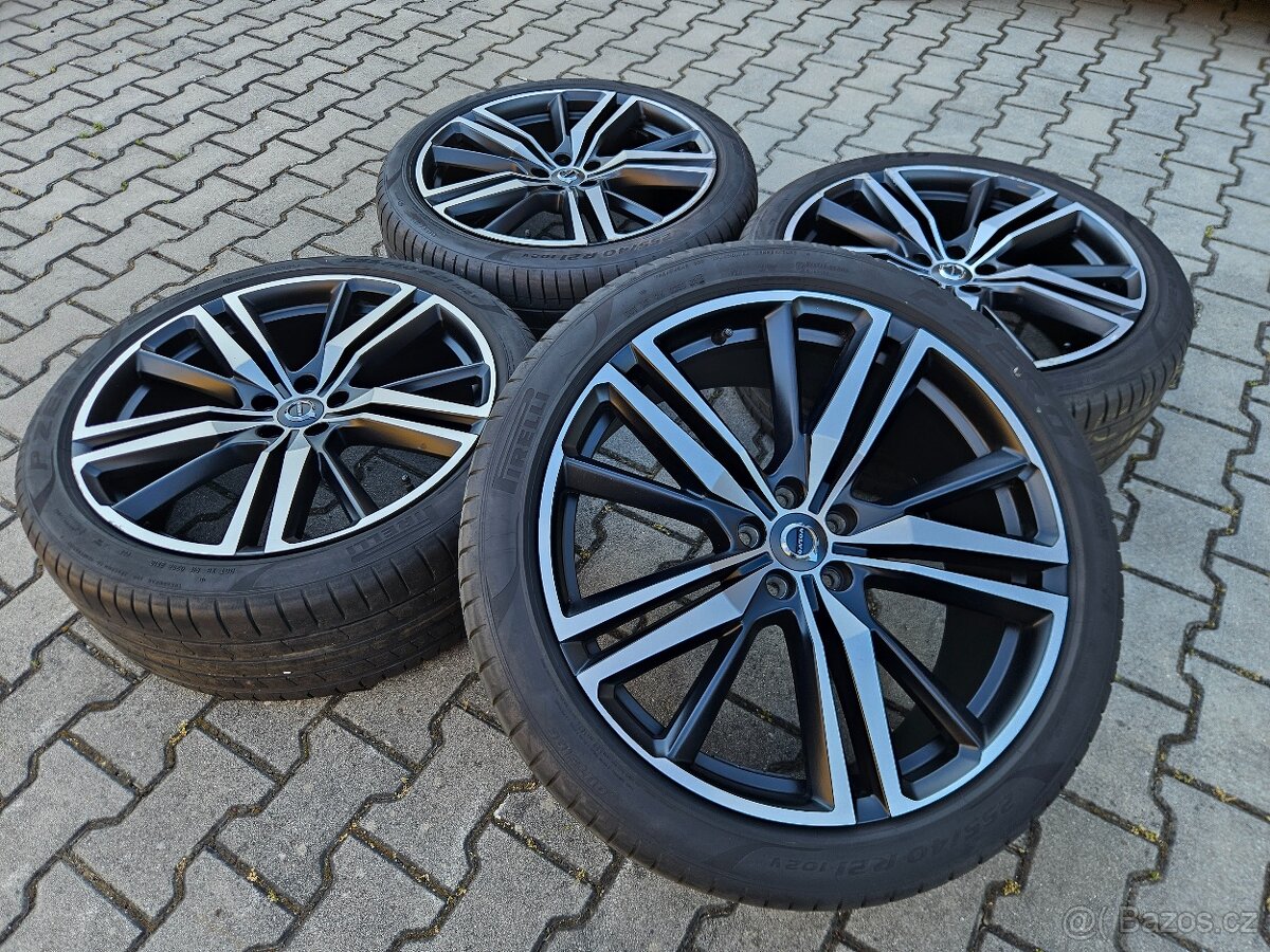 Originální VOLVO 5x108 Letní 255/40/21