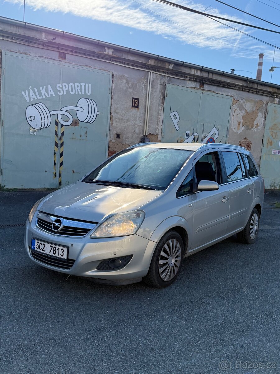 Opel Zafira, 1.7CDI 81KW KUŽE KLIMA 7MIST Ojeté, 11/2008, 28