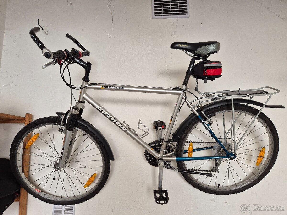 Trekové kolo Arthur