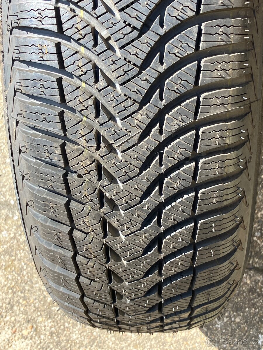 Michelin Alpin A4 205/60 R15 91T 1ks