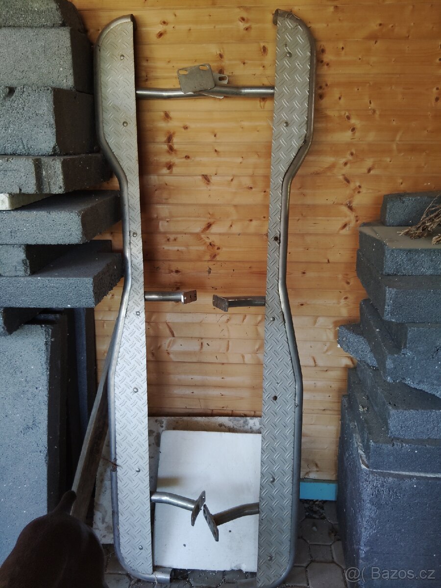 Nerez nášlapy opel Frontera