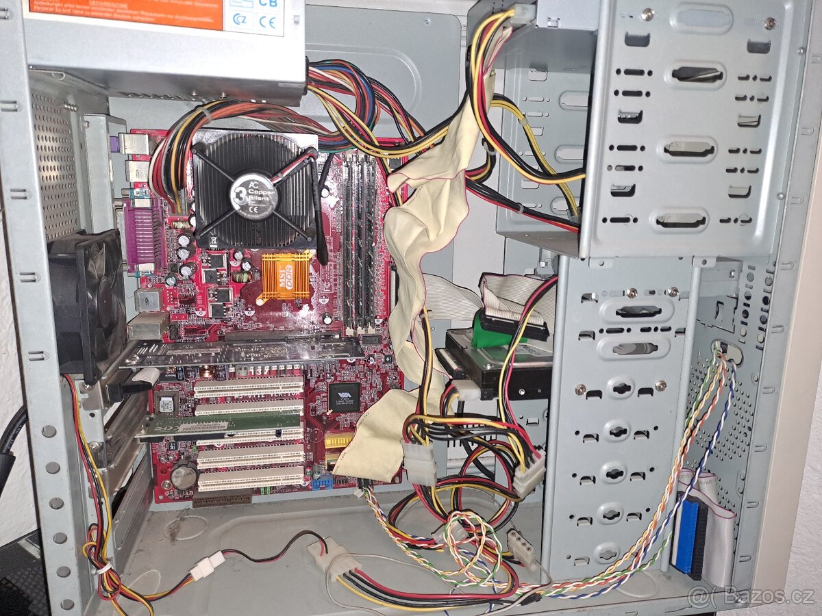 Prodám funkční retro počítač, CPU Athlon XP 1800