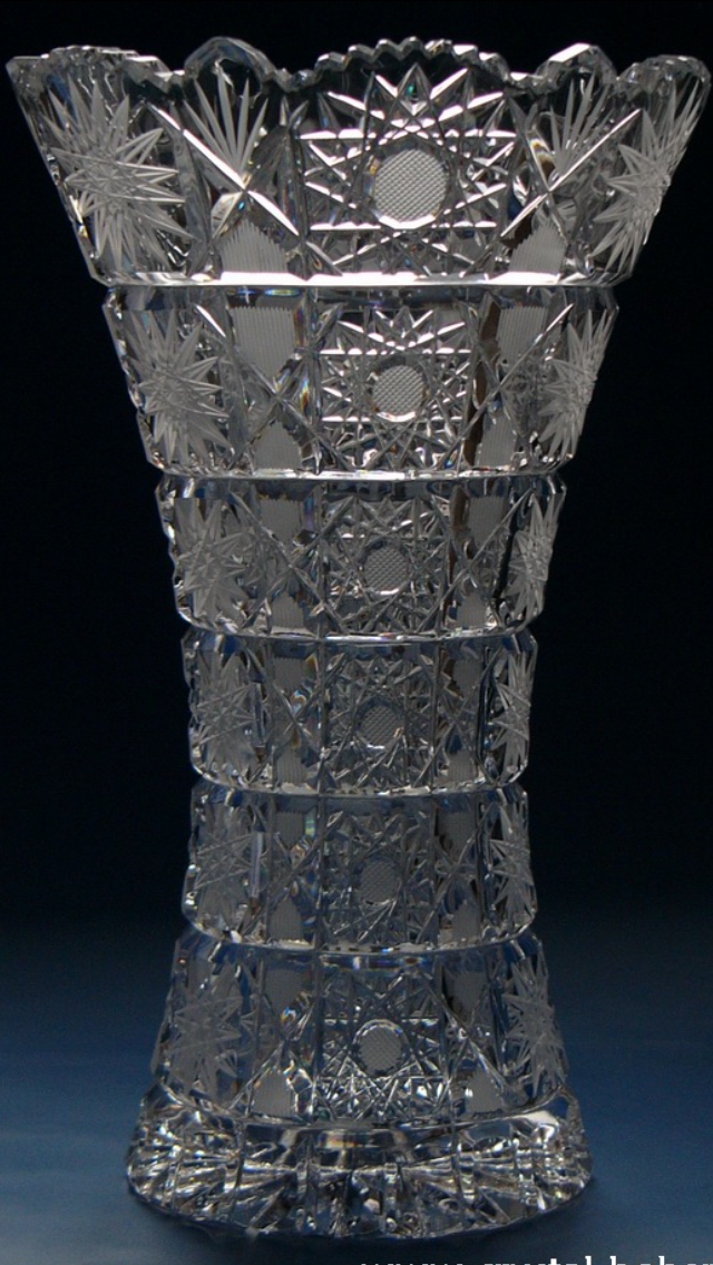 Váza SKLO - Bohemia Crystal - sběratelský kousek - NOVÝ