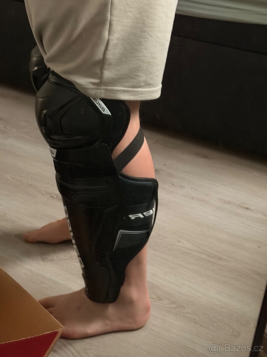 Holení chrániče Bauer