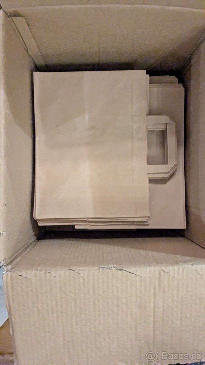 Papírová taška 25cm x 32cm x 22cm