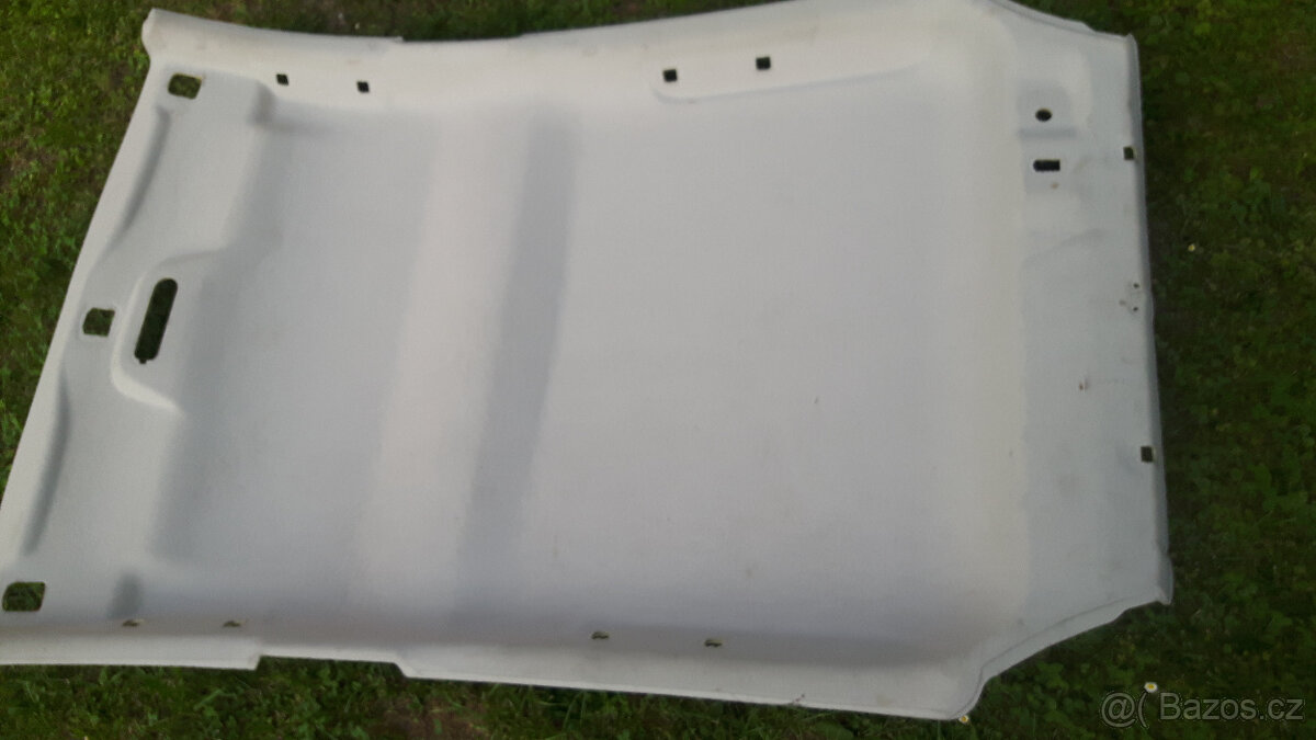 stropnice na Renault clio 3