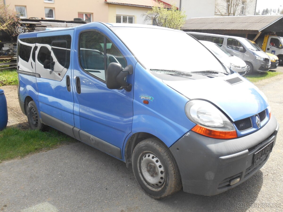 renault trafic modry 1,9 fdi 9 mist TZ