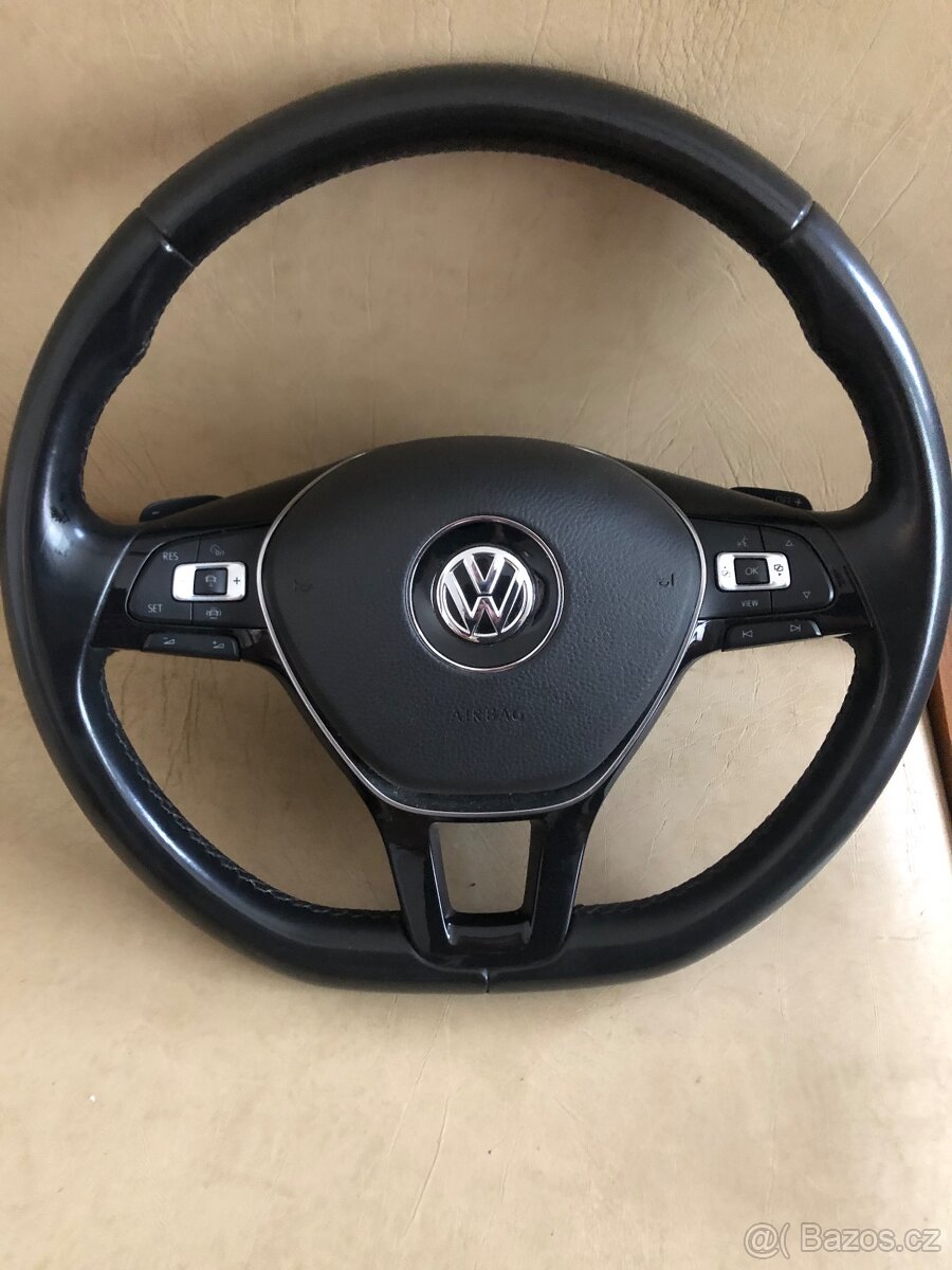 Volant Passat B8
