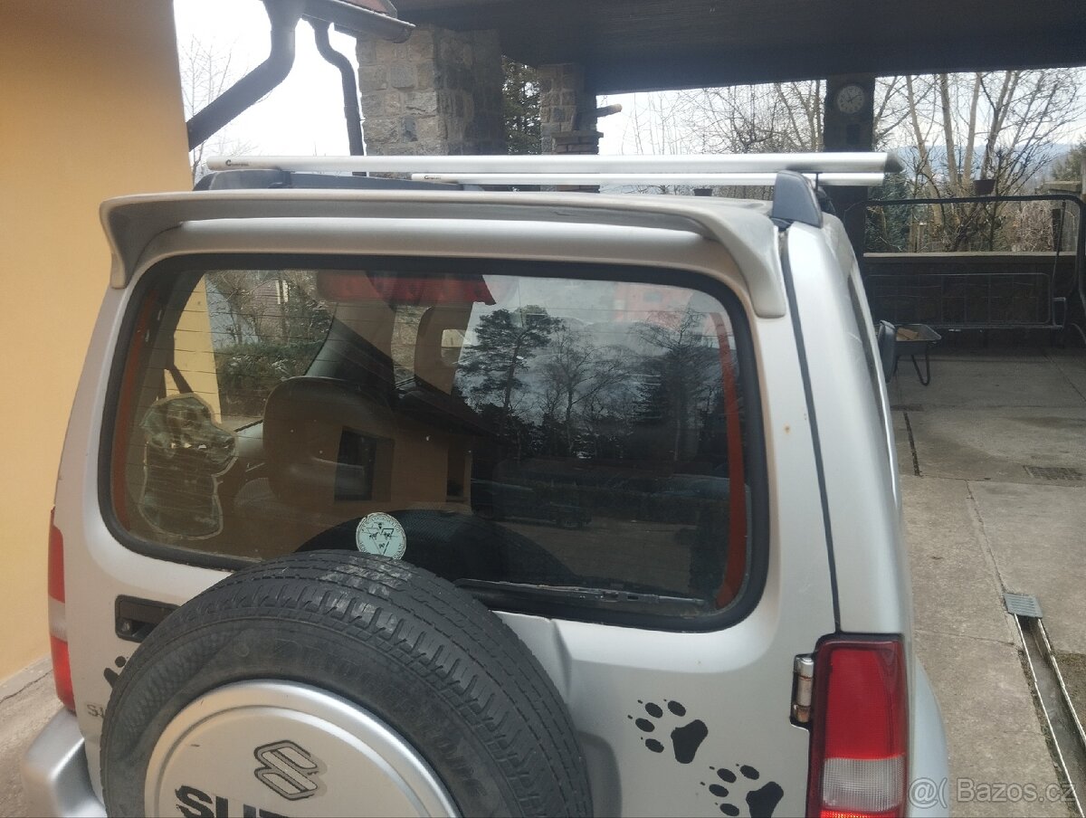 Spojler Suzuki Jimny