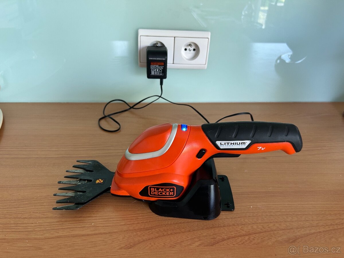 Elektrické nůžky Bosch
