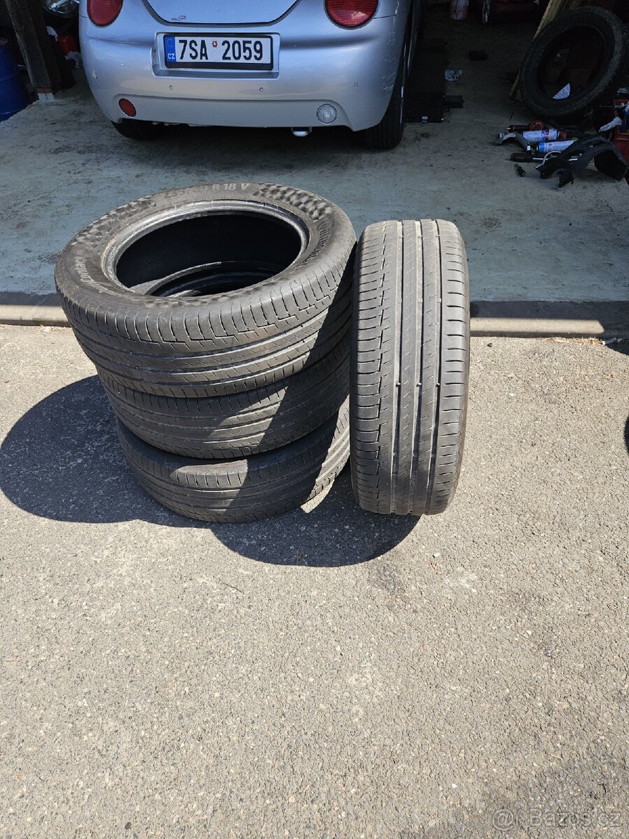 Pneu 235/60 R18