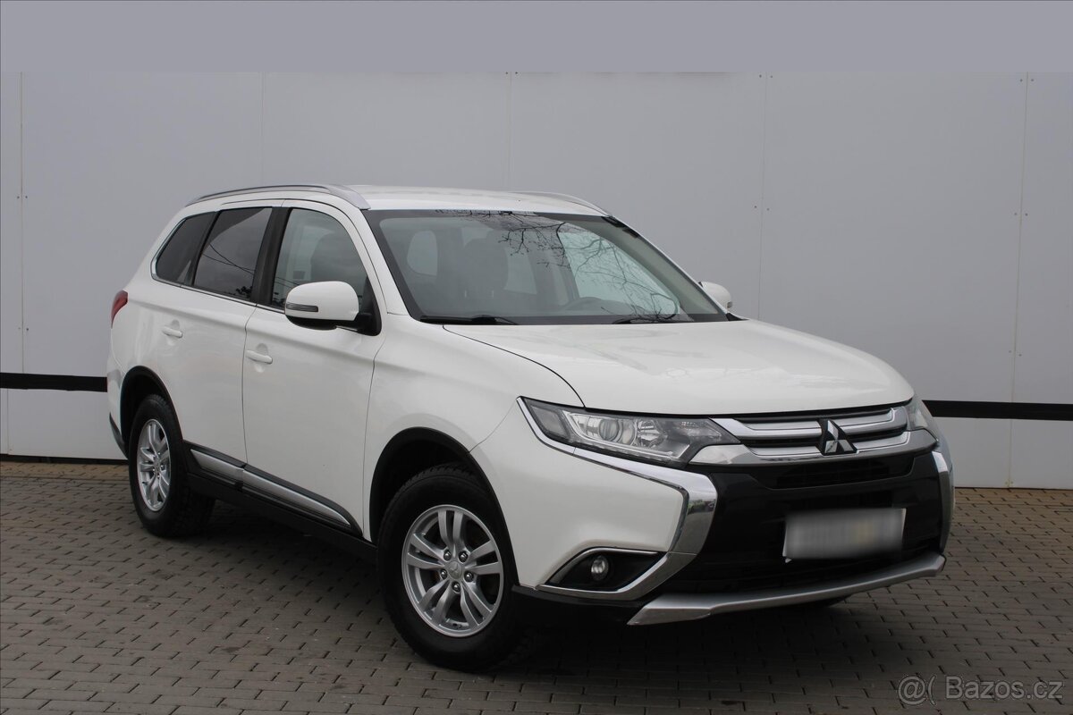 Mitsubishi Outlander 2.0i 110kW DPH SERVIS KNIHA ČR (2016)