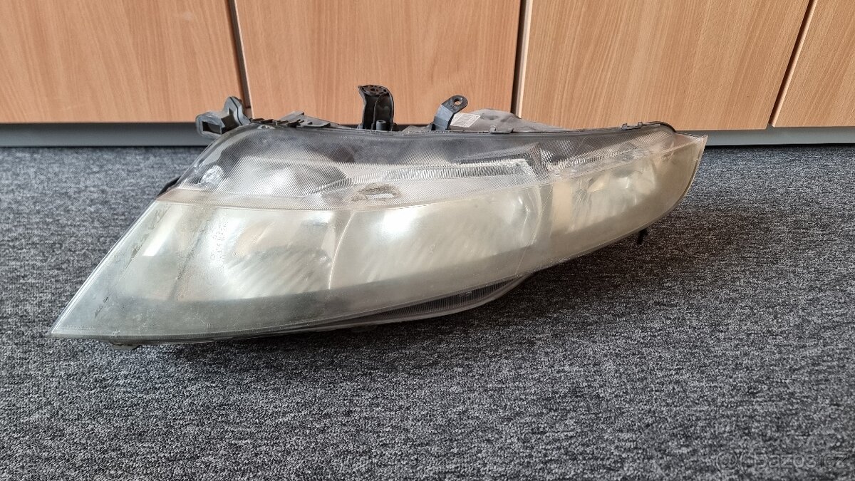 Honda civic 8 UFO světlomet
