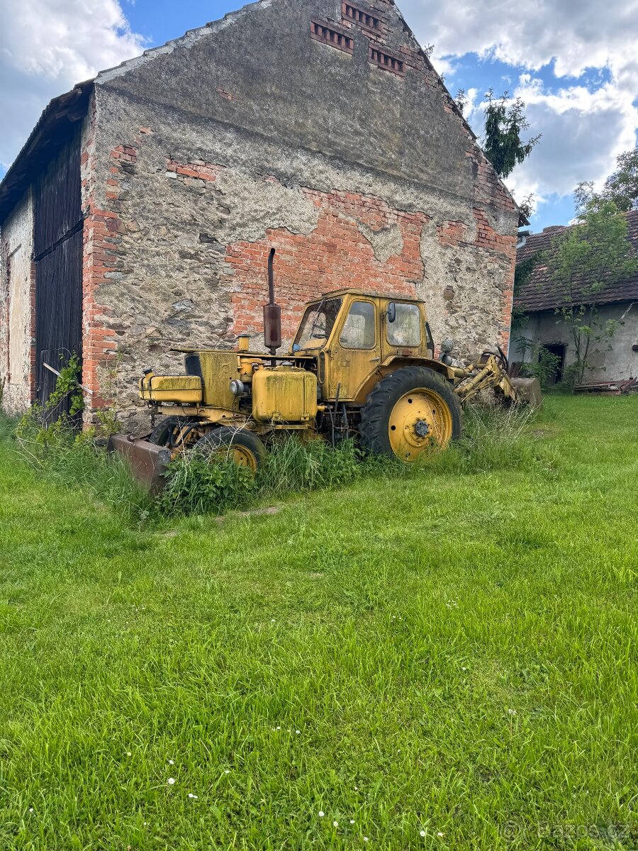 Bělorus traktorbagr