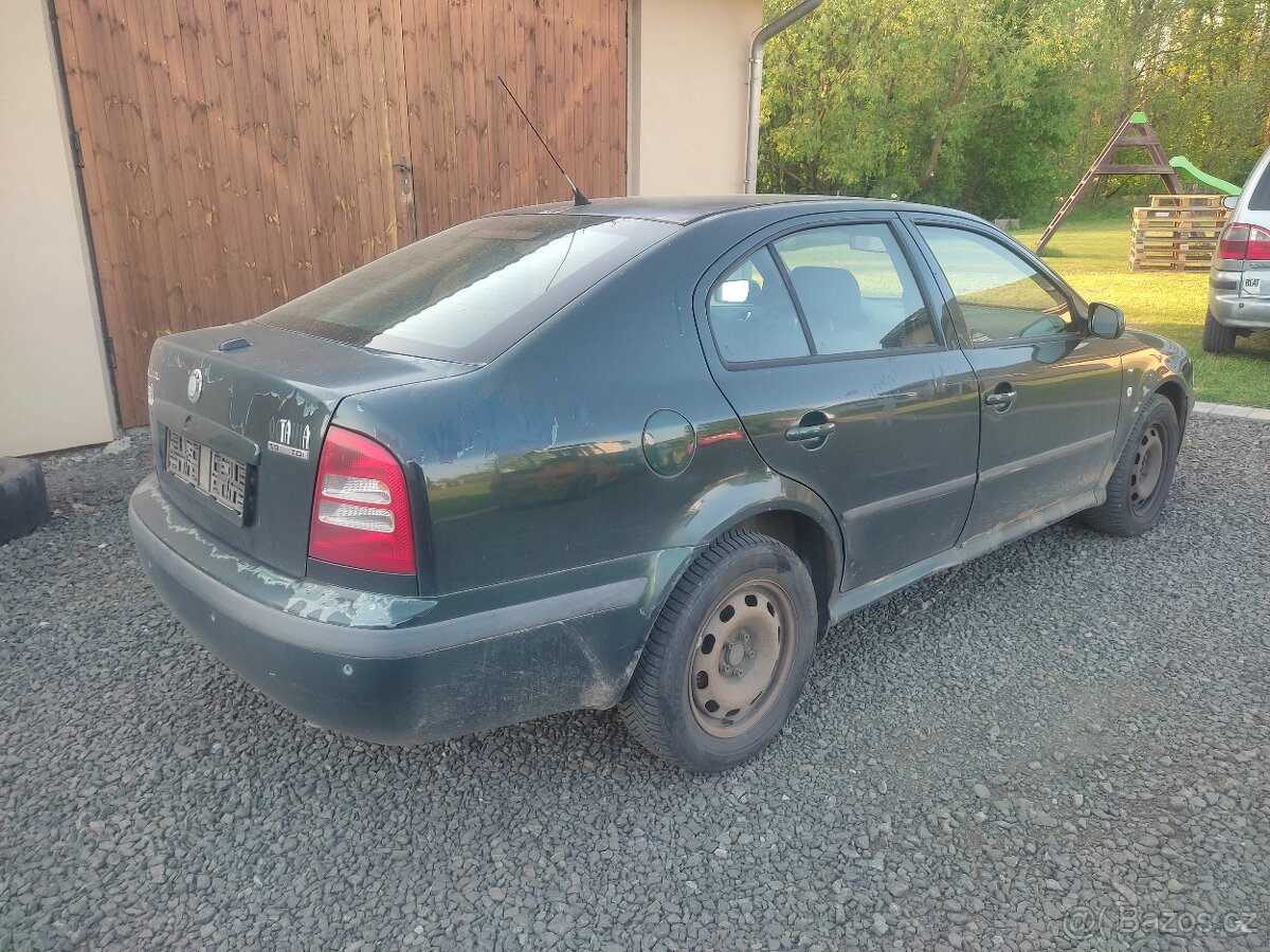 Škoda Octavia 1