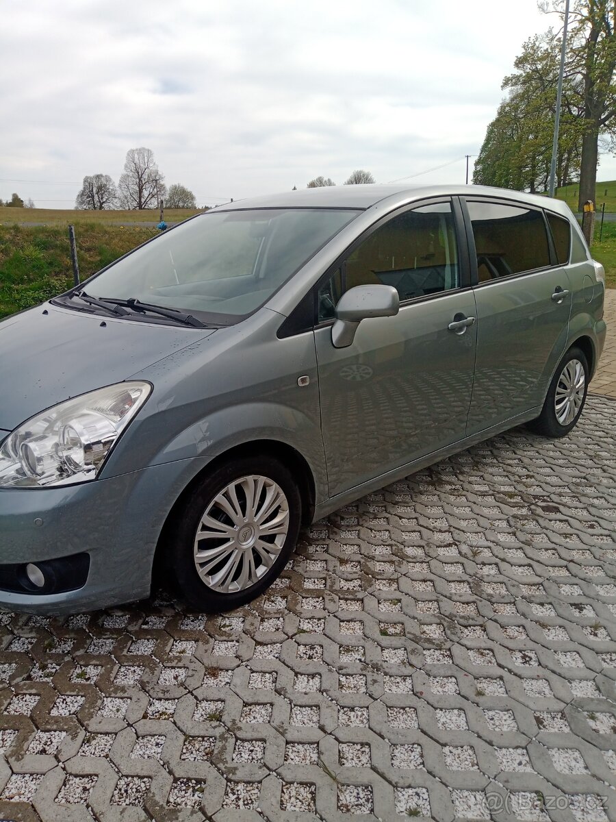 TOYOTA COROLLA VERSO STK+ME 4/27