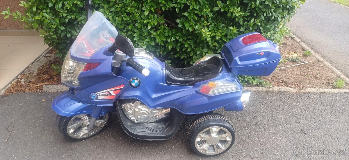 Motorka elektrická