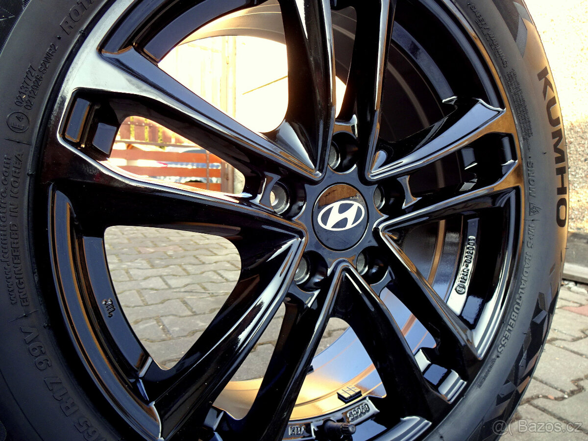 NOVÁ ZIMNÍ ALU HYUNDAI, KIA 17" 5x114,3 pneu 215/65R17 Kumh