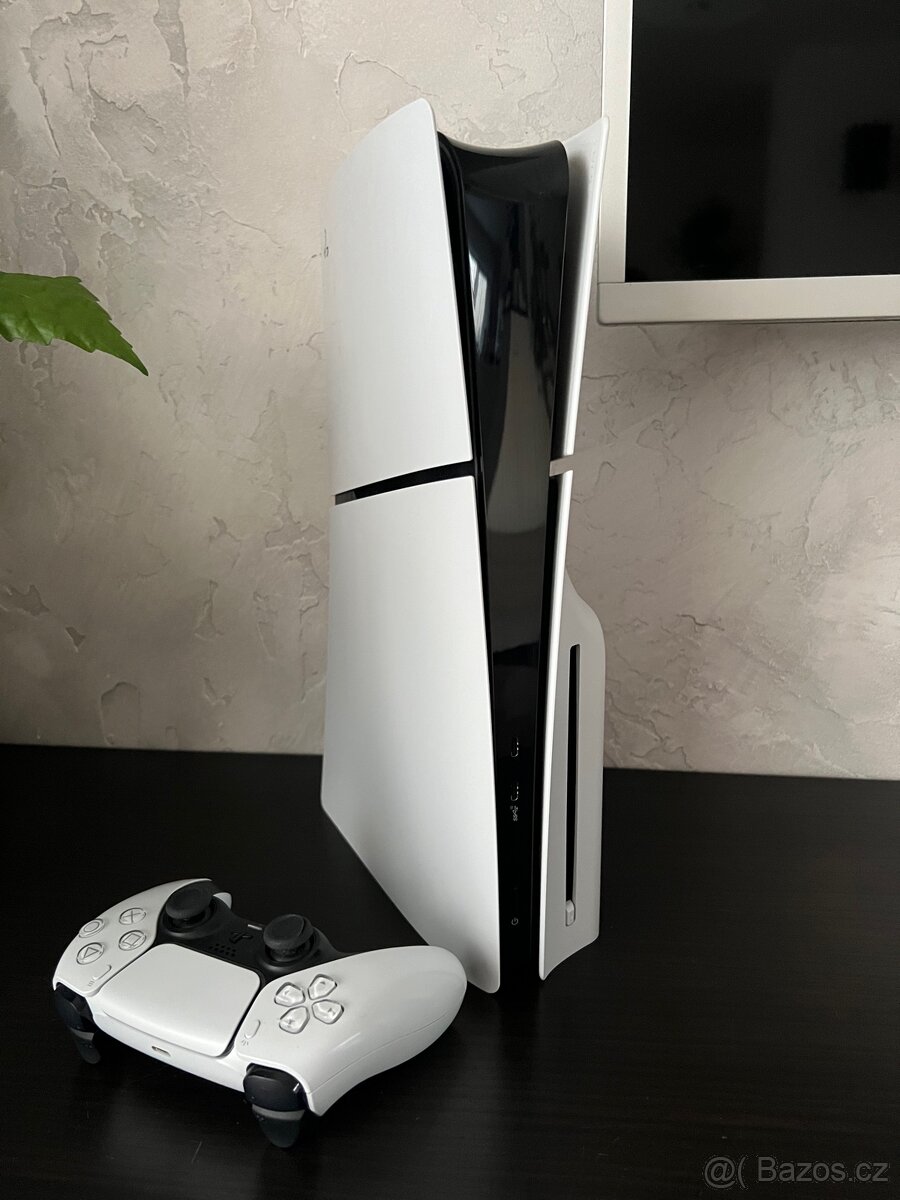 PS5 Slim