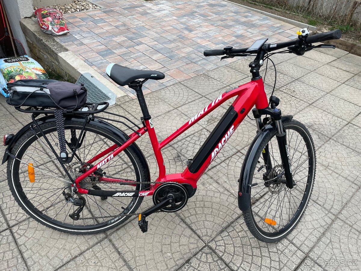 Téměř nové elektrokolo Apache