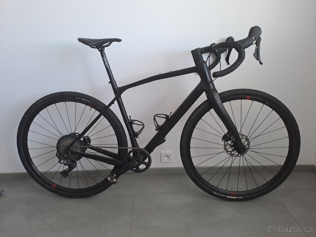 gravel Pinarello Granger veľ. 53