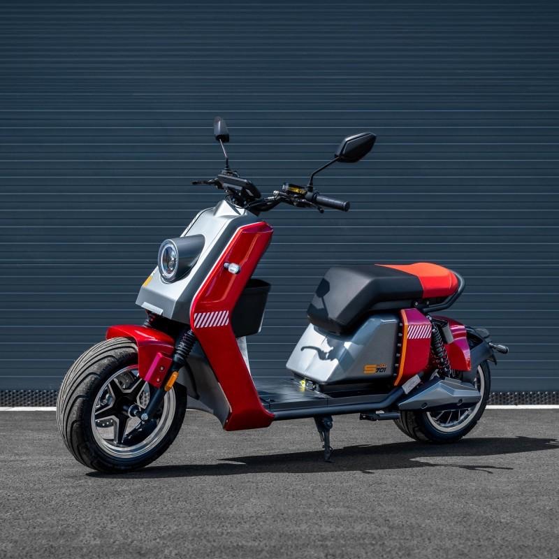 Elektro skútr, Lera scooters C7 skútr, 3000W, červená