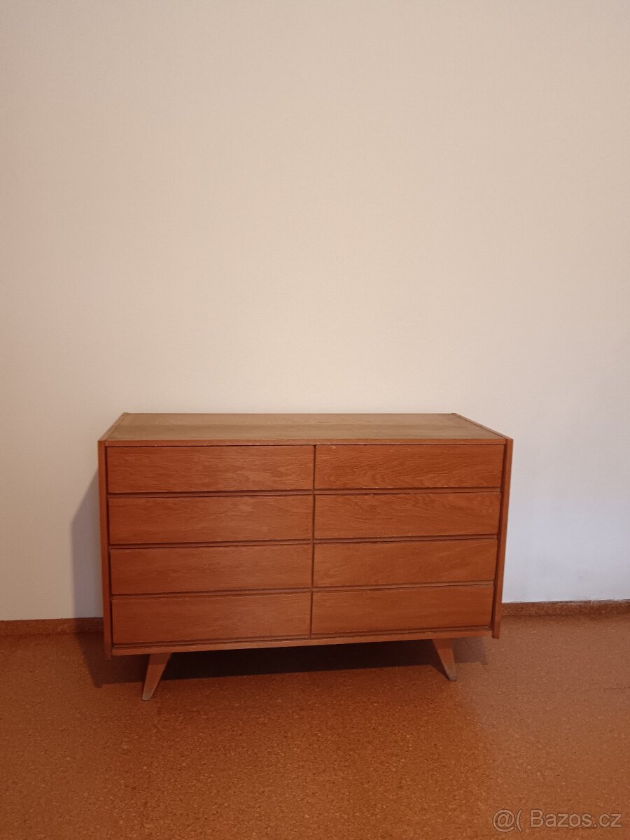 Prodám retro komodu