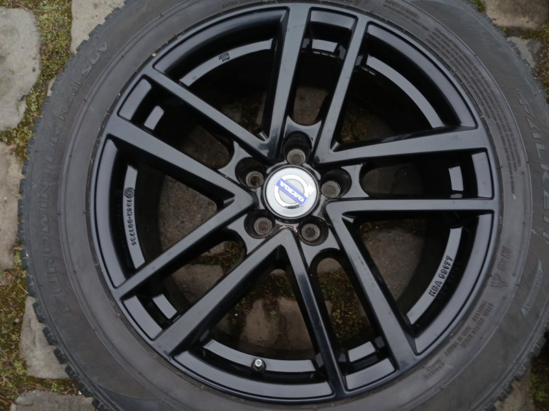 Alu kola pro VOLVO XC40 V90 5x108 zimní FALKEN 235/55R18