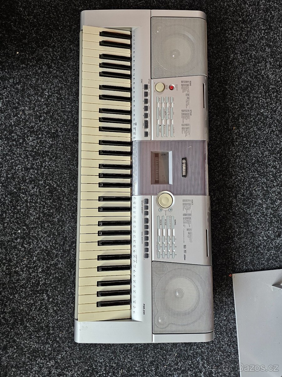 Klávesy YAMAHA PSR-295