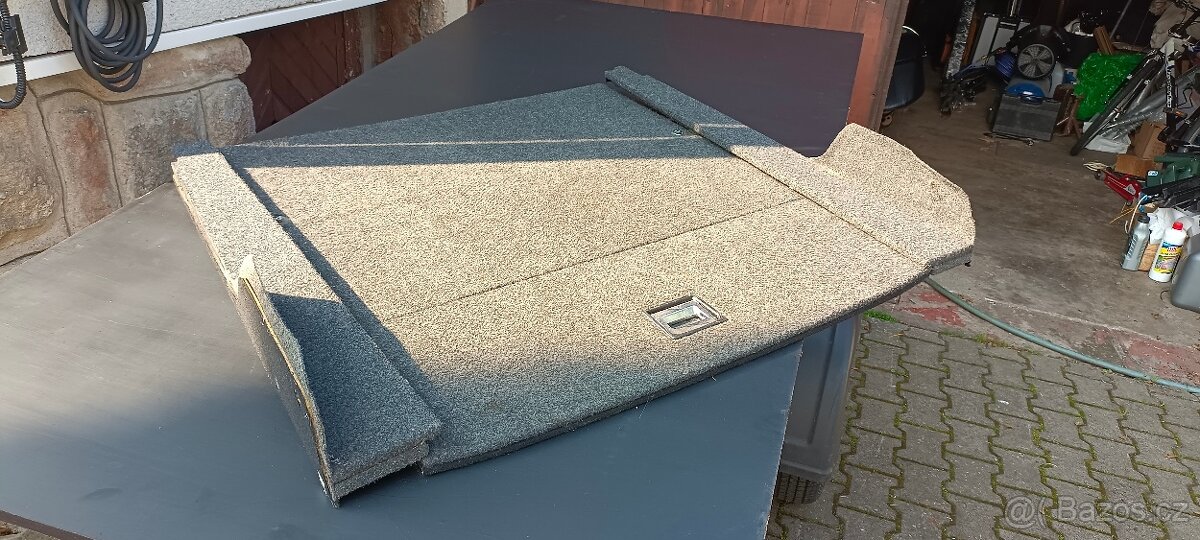 Dvojité dno kufru pro Škoda Octavia 1