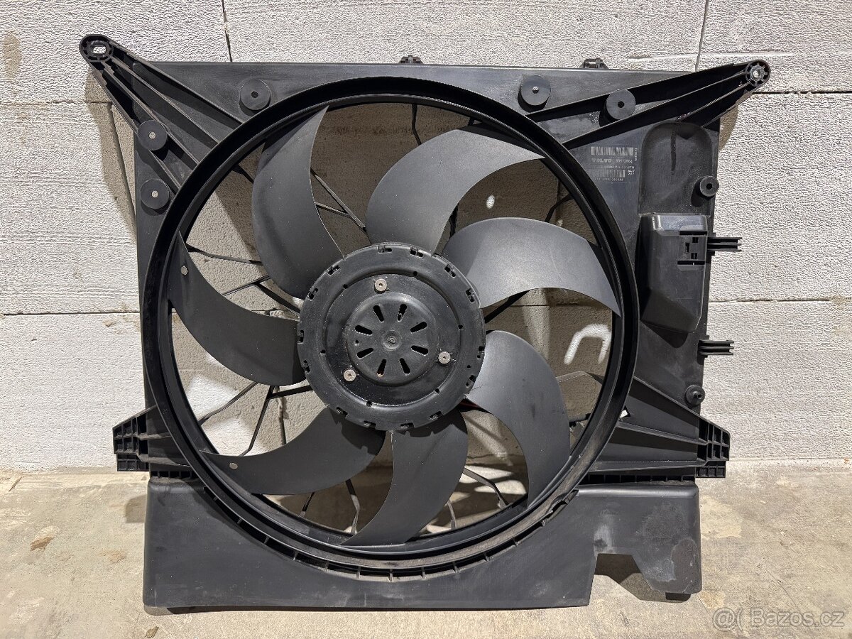 VOLVO XC90 30612864 Sahara, větrák chlazení motoru