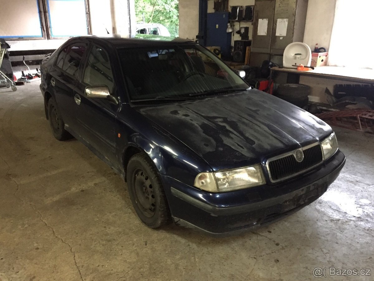 Škoda Octavia 1 krátká 1,6 55Kw 1998 náhradní díly