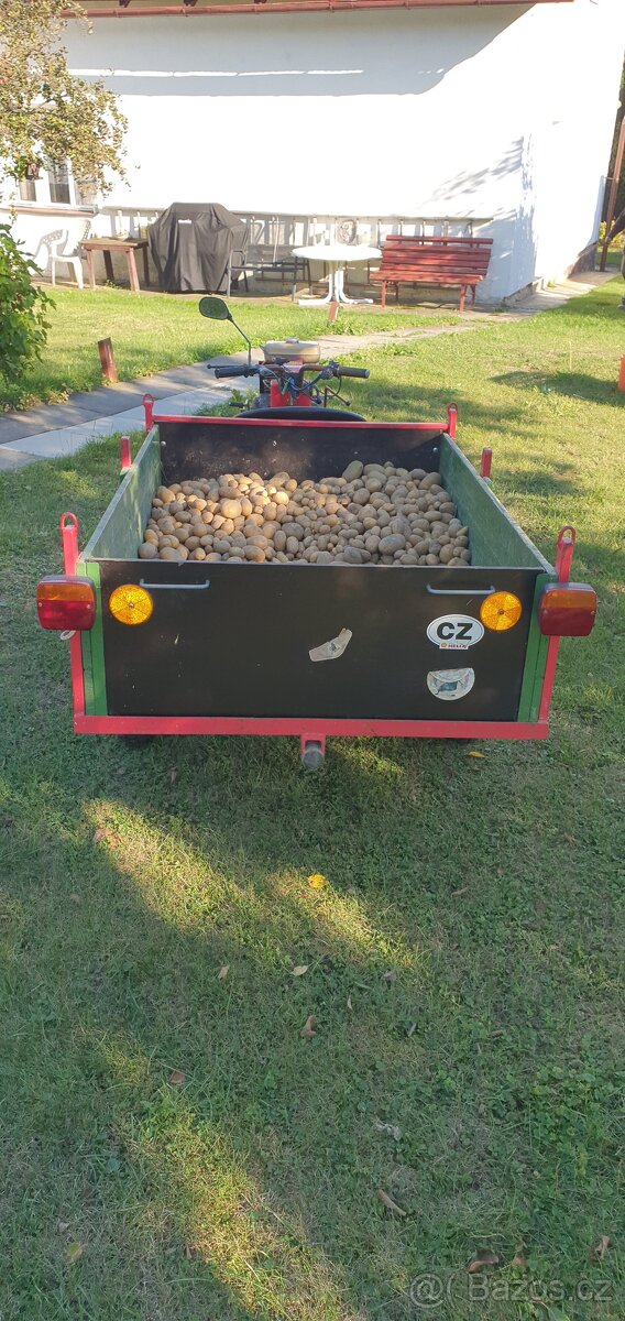 Vlečka za malotraktor