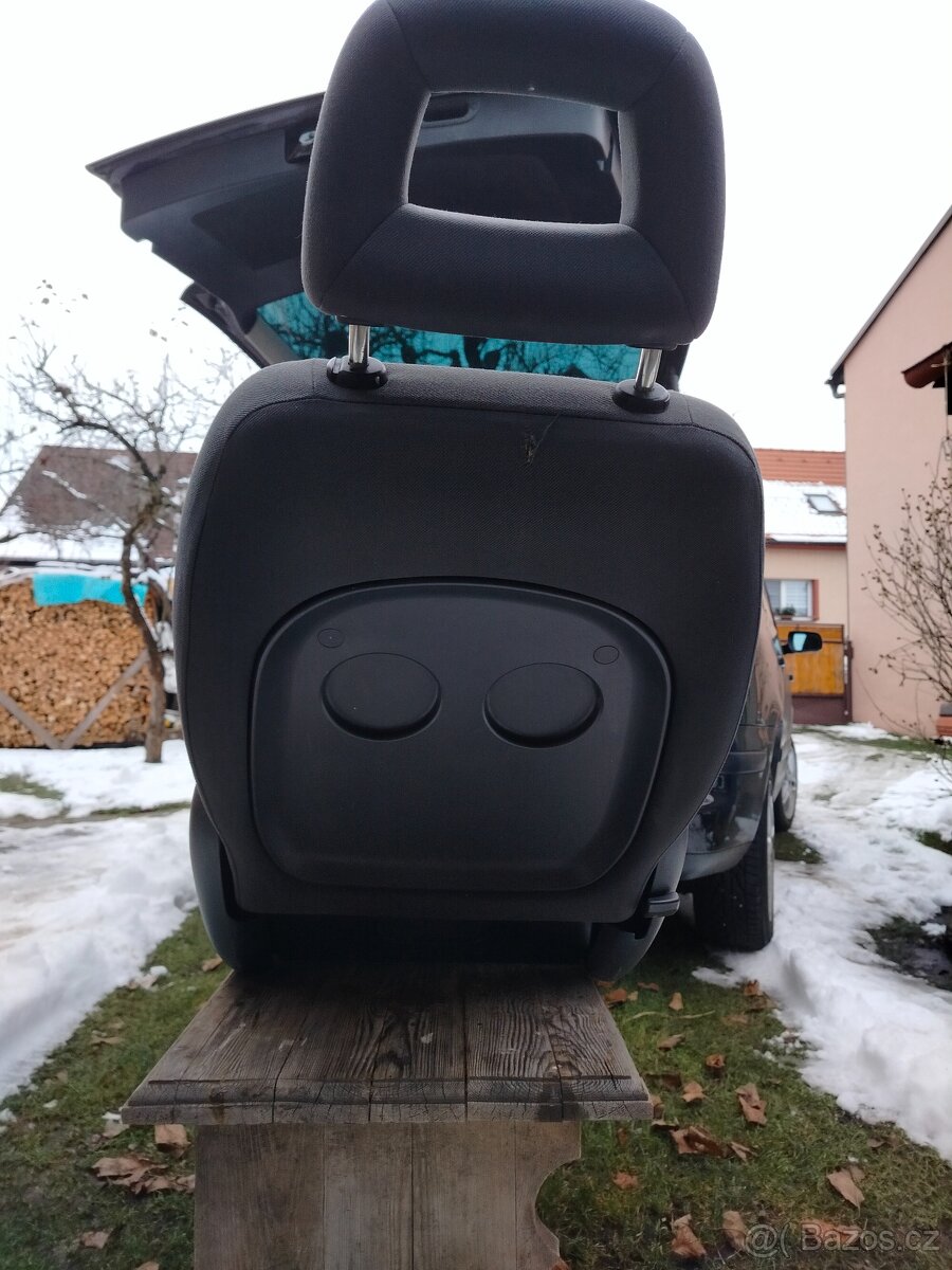 Sedačky VW Sharan