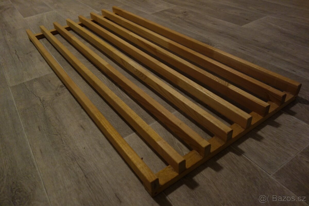 Rošt / regál IKEA ( masiv ) 50x110 cm