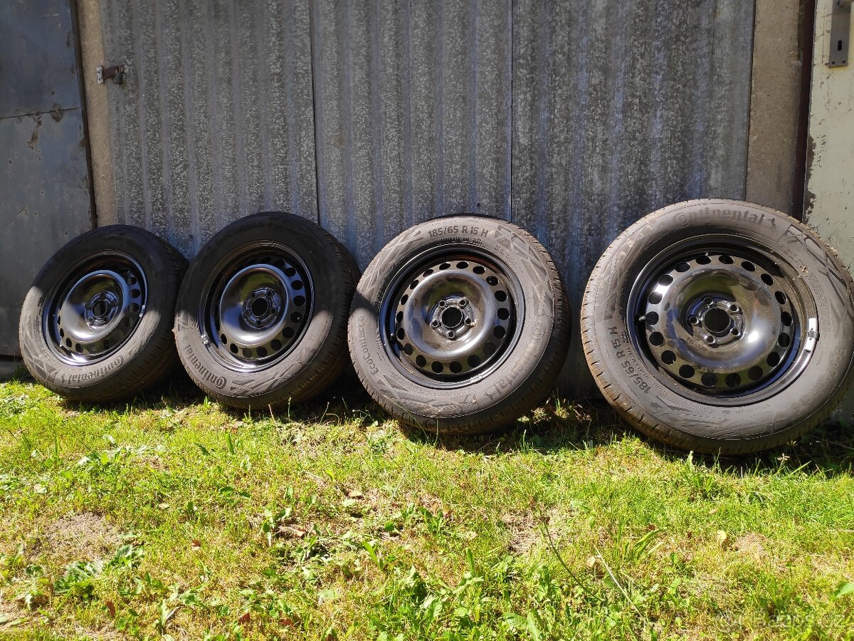 Letní kola 5x100 r15 Fabia 4