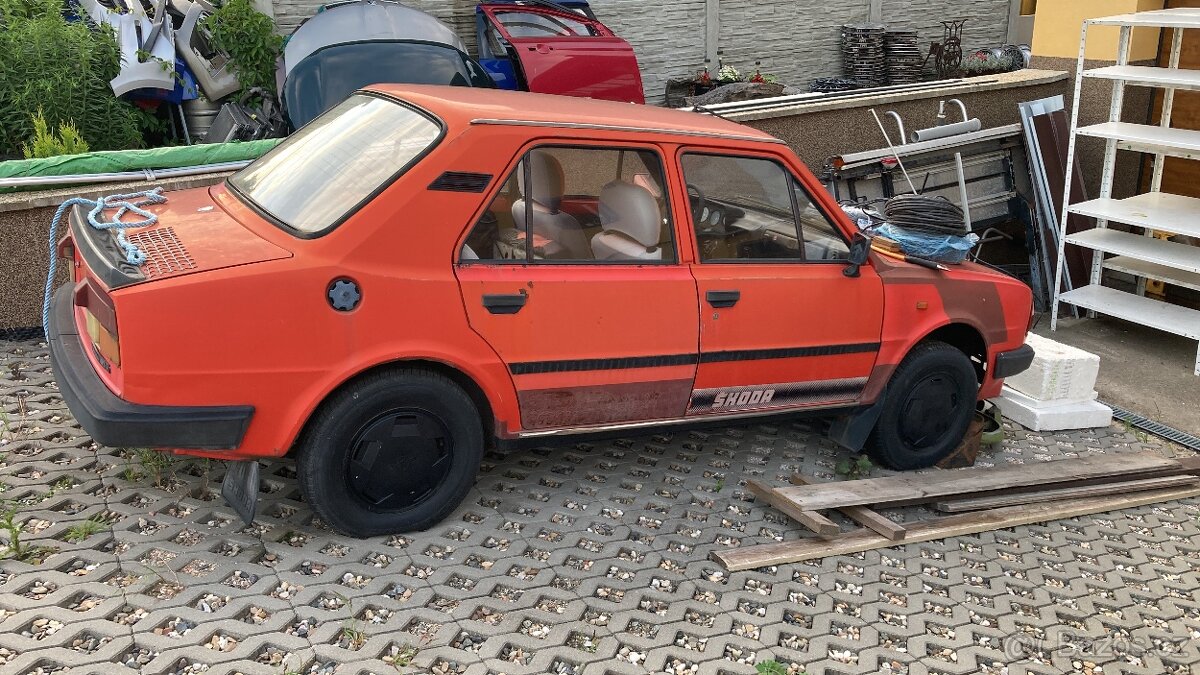 Škoda 105