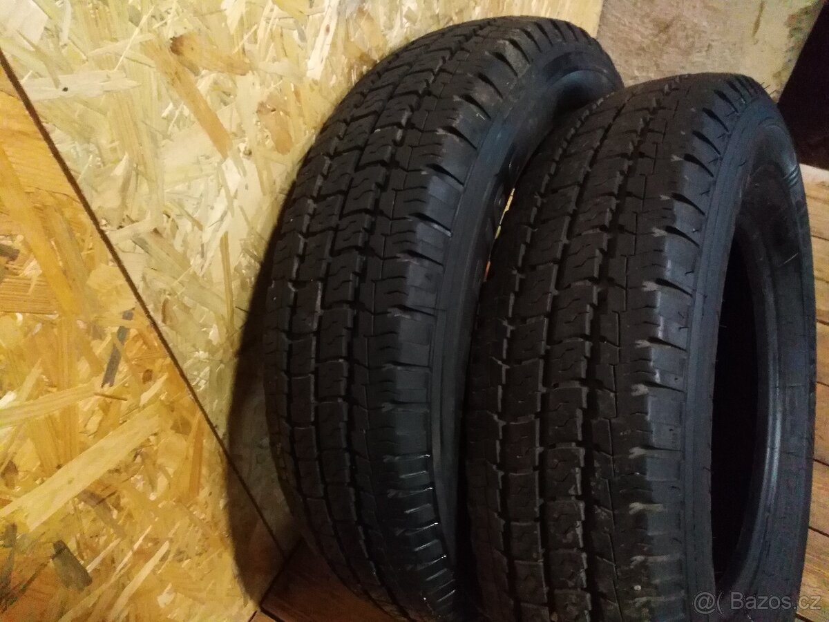 205/75 R16 C