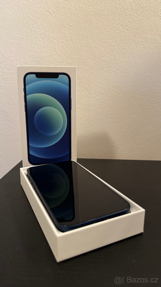 Mobilní telefon Apple iPhone 12 64 GB - Blue (MGJ83CN/A)