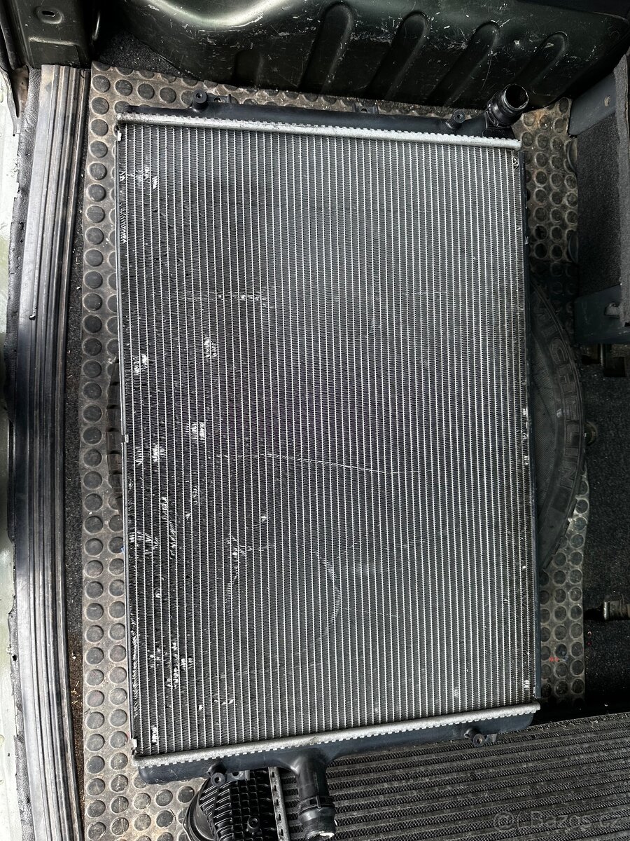Chladič na vodu octavia Rs 2.0 tdi 125 kw