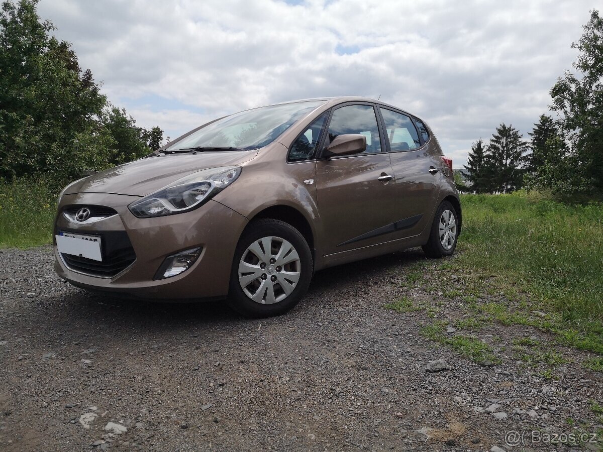 HYUNDAI ix20 NOVÉ V ČR 2.MAJITEL 1.4i BENZÍN 2013