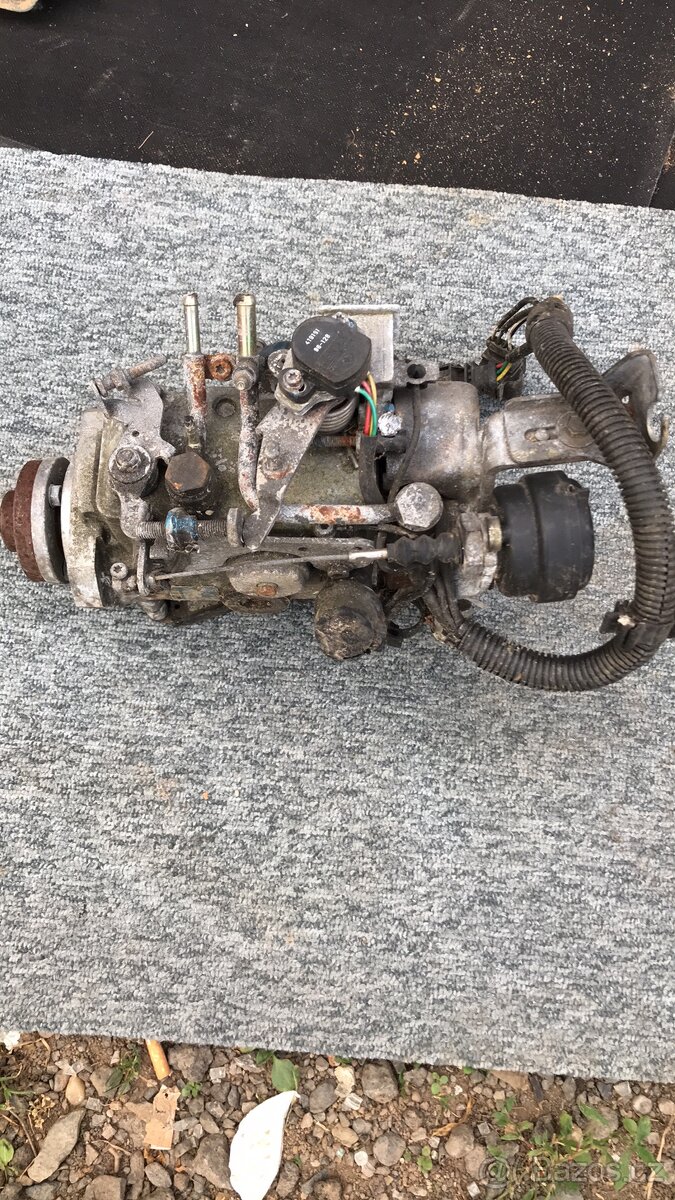 Peugeot Citröen 1.9d čerpadlo lucad