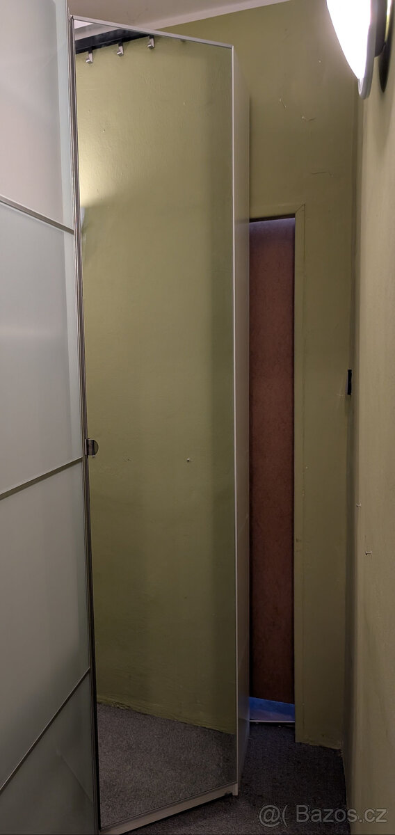 Zrcadlové dveře Vikedal na skříň PAX