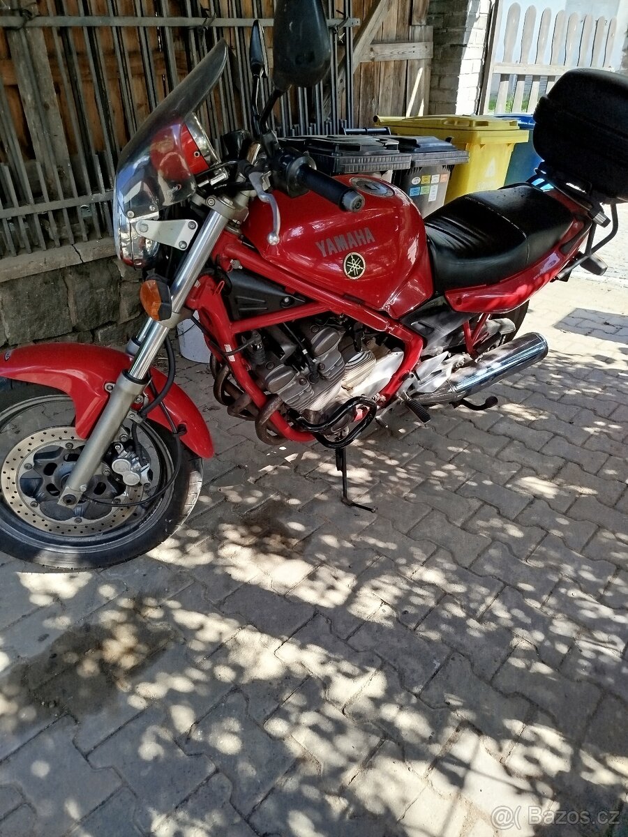 Prodám Yamaha 600