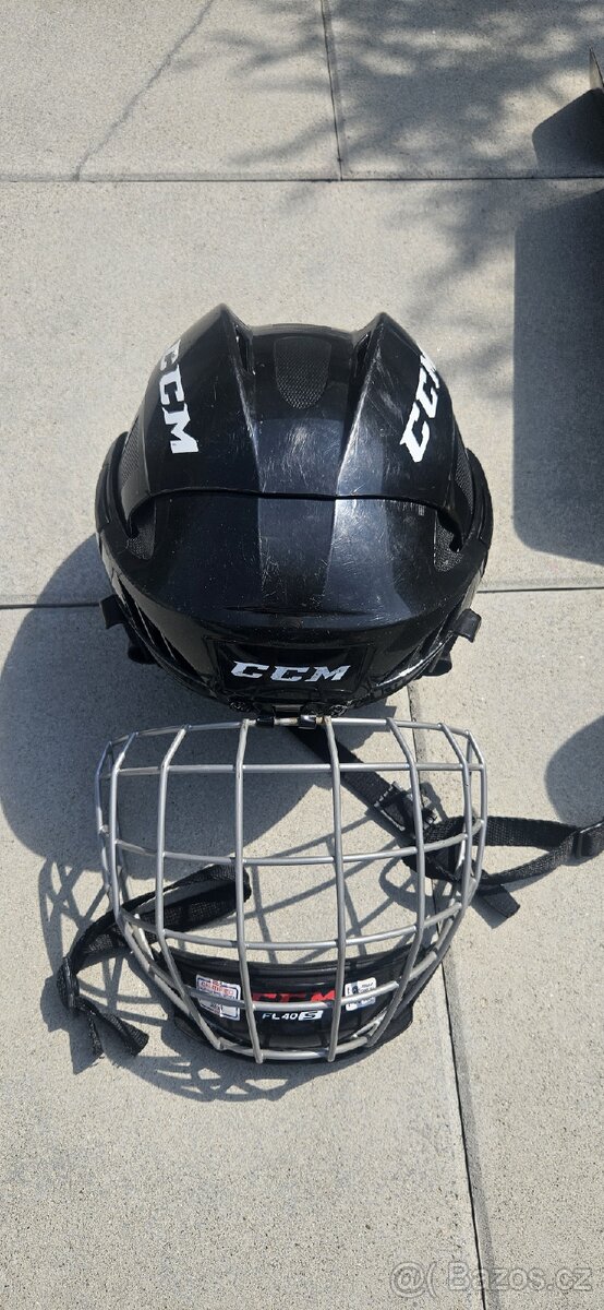 Hokejova helma CCM S