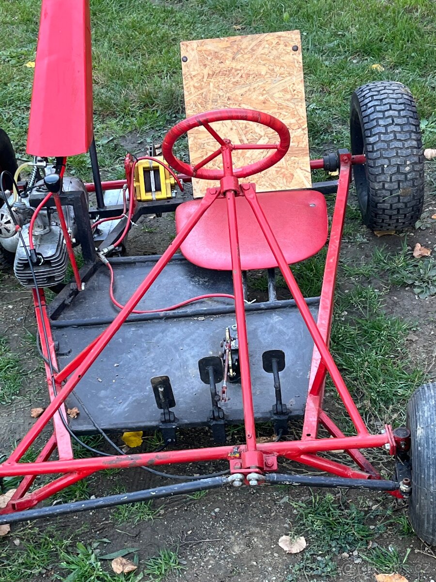 Motokára