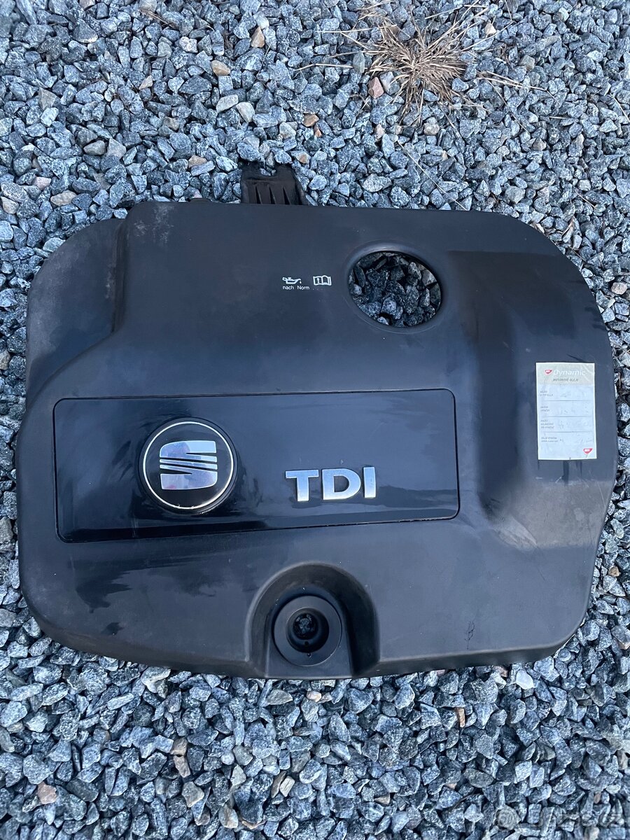 Kryt motoru Alhambra 1.9TDi 85kw
