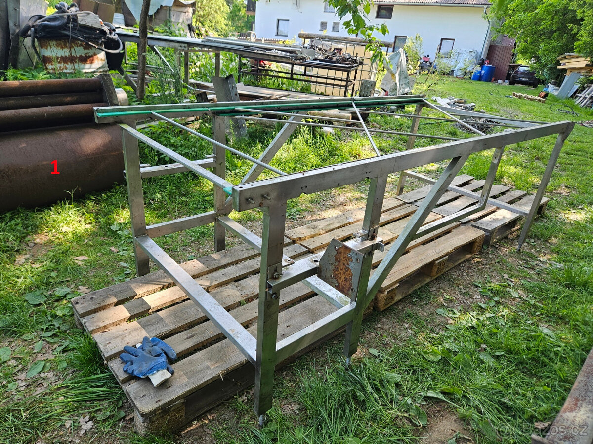 Nerezový pracovní stůl ponk skelet 1.4301