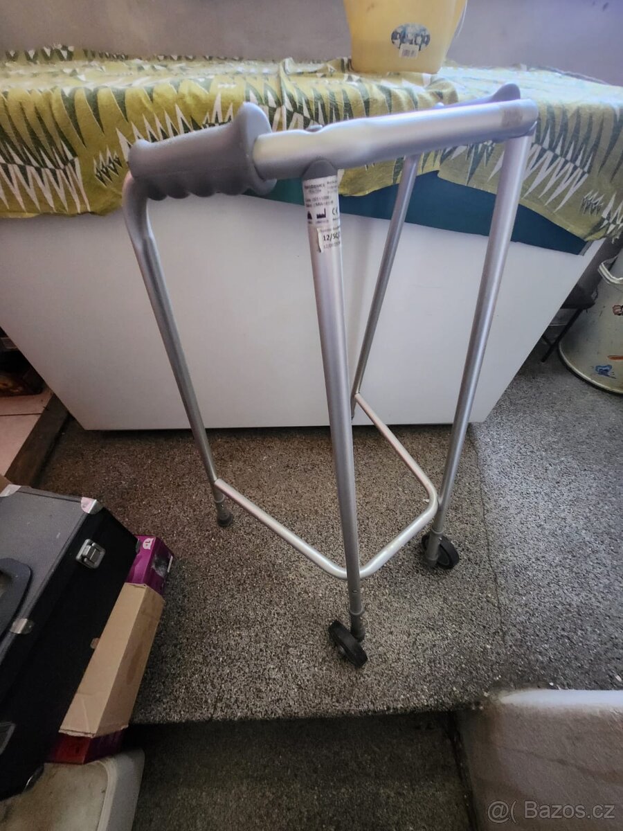 Chodítko pro seniory