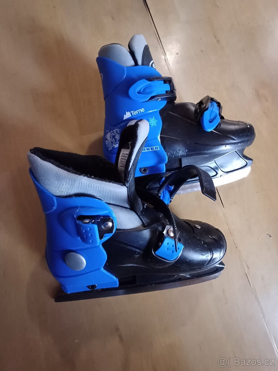 lední brusle vel. 29-32